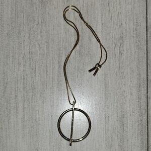 Gold Circle Pendant Necklace